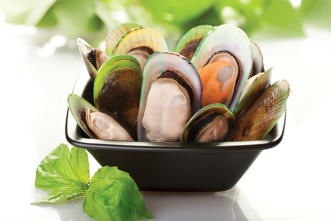 Half Shell Green Mussel